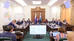 Вячеслав Гладков заявил о сохранении социальных выплат белгородцам в условия уменьшения бюджета  