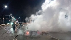 Авто загорелось на трассе в Белгородской области