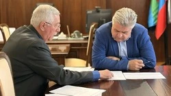 Игорь Щепин провёл рабочую встречу с директором АО «Ивнянская теплосетевая компания»