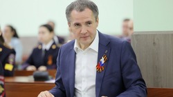 Вячеслав Гладков поучаствовал во всероссийской акции «Диктант Победы»