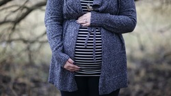 Выплаты беременным женщинам в трудной жизненной ситуации увеличатся с 1 июля