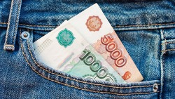 Зарплата сотрудников крупных предприятий вырастет до 32 тысяч рублей