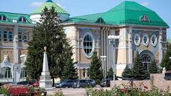 Евгений Савченко призвал сохранять мозаичные панно на фасадах при капремонтах