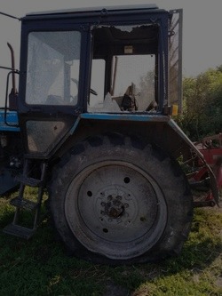 Трактор подорвался на мине в поле Белгородской области