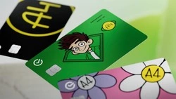 Ивнянские подростки смогут открыть счёт в банке только с согласия родителей