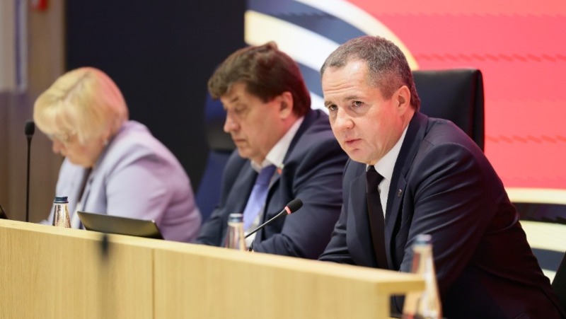 Вячеслав Гладков рассказал о росте оборота розничной торговли в регионе на 13,4%
