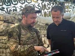 Вячеслав Гладков проверил позиции отряда «БАРС-Белгород»