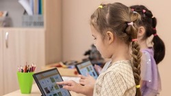 Более 50 белгородок получили выплату после рождения пятого ребёнка в 2024 году