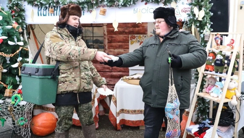 Подарок от Емели. Ивнянцы угостили старооскольцев варениками со щукой