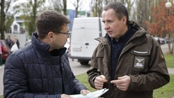 Вячеслав Гладков проверил, как идёт восстановление пострадавшей от обстрела многоэтажки в Белгороде