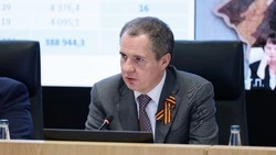 Вячеслав Гладков: в 2025 году трудоустроят более 8,5 тыс. студентов СПО и школьников региона. 