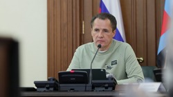 Вячеслав Гладков поручил дополнительно выделить 500 млн рублей на ремонт белгородских дорог 