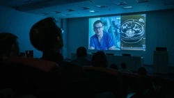 Общество «Знание» показало студентам фильм о героизме врачей Белгородской области 