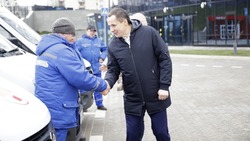 Вячеслав Гладков передал ключи от 29 новых машин скорой помощи девяти белгородским муниципалитетам