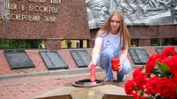  Акция «Огонь памяти» прошла у мемориала «Вечный огонь» в Прохоровке