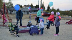 Юные ивнянцы оценили новую игровую площадку по улице Десницкого